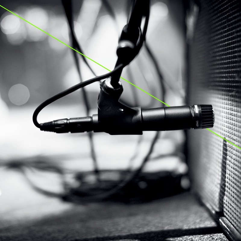 SHURE SM57